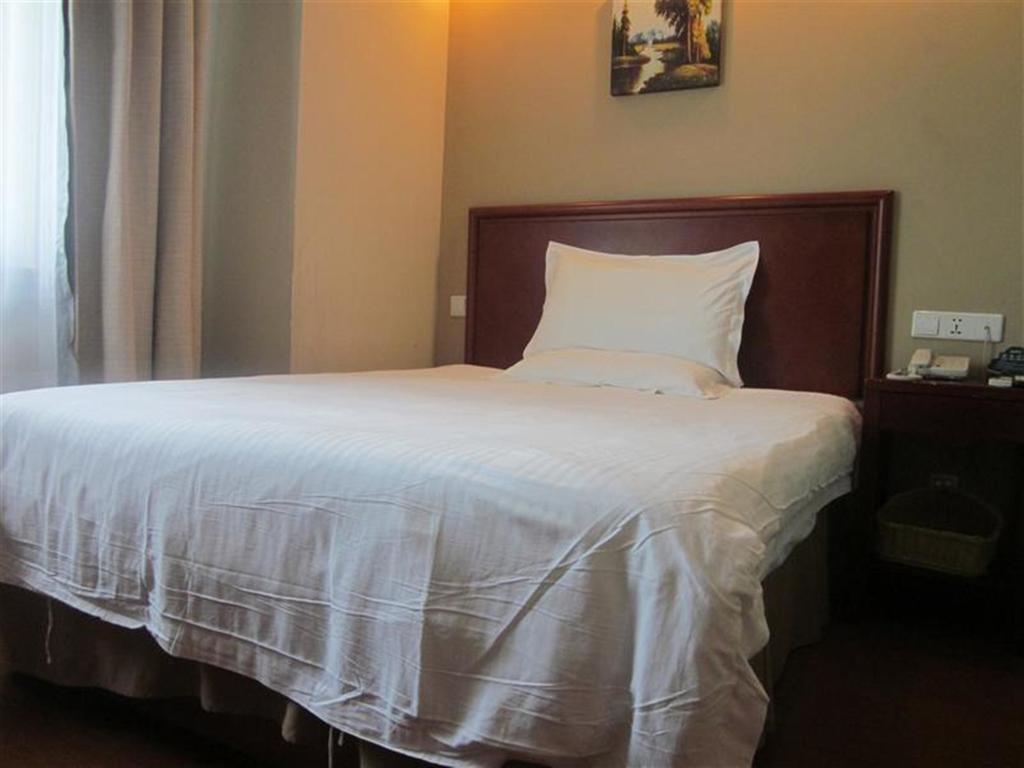 Greentree Inn Shanghai Hongqiao Airport Apartment Hotel Exteriör bild